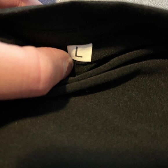 Men's Large Black Shirt - Picture 7 of 8